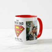 Superman | "Dieser Super-Vater gehört zu" Tasse (VorderseiteRechts)