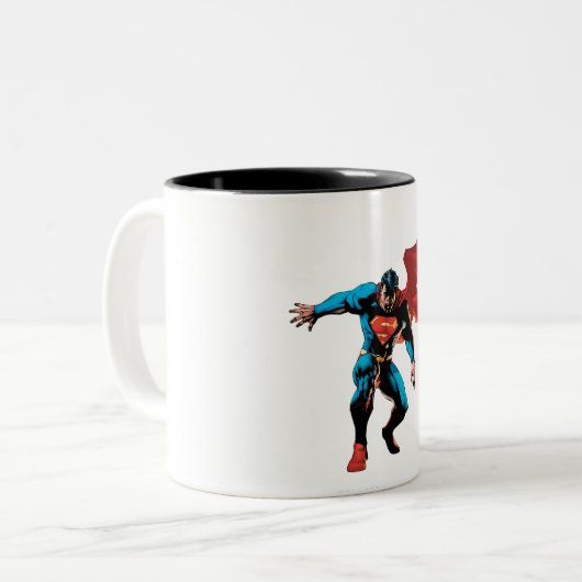 Superman in Shadow Zweifarbige Tasse (Vorderseite Links)
