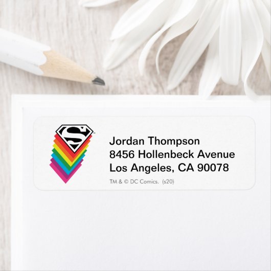 Superman Layered-Regenbogen-Logo (Insitu)