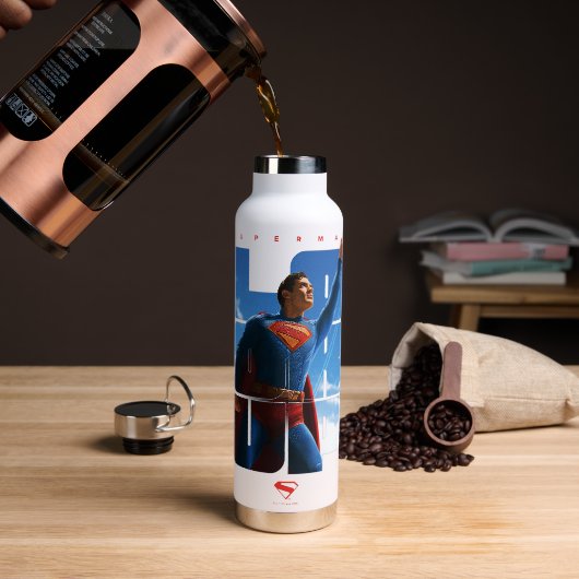 Superman schaut Pose nach oben Trinkflasche (Kaffee)
