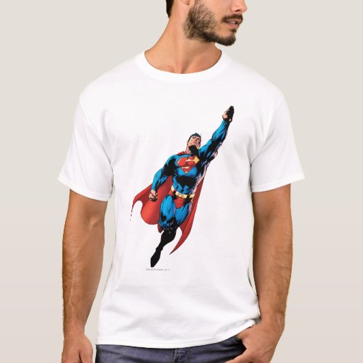 Superman Soars T-Shirt (Vorderseite)