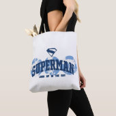 Superman über den Globus Tasche (Von Nahem)