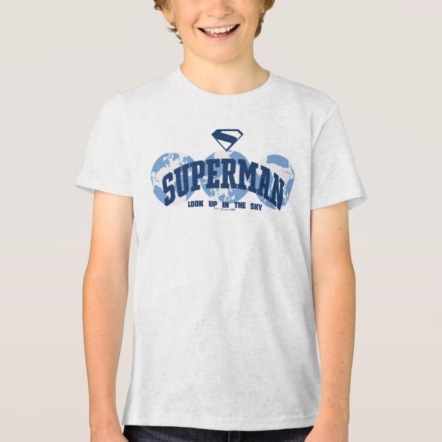 Superman über den Globus Tri-Blend Shirt (Vorderseite)