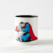 Superman und Krypto Zweifarbige Tasse (Mittel)