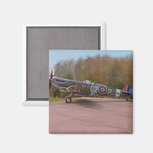 Supermarine Spitfire HF Mk. IXe MJ730 Magnet (Vorderseite/Rückseite)