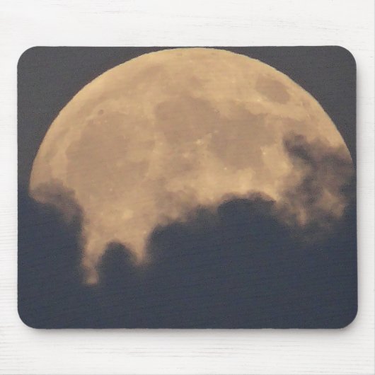 Supermond in grauen Wolken Mousepad (Vorne)