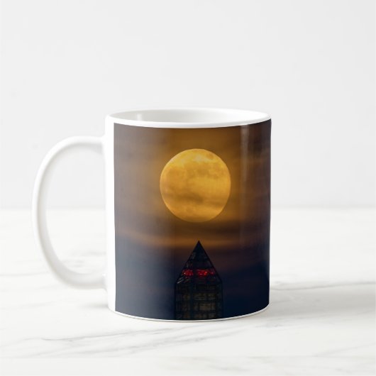Supermoon über Washington Monument Kaffeetasse (Links)