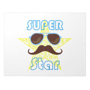 Superstar mit Sonnenbrille und Schnurrbart Notizblock
