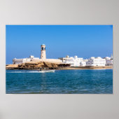 Sur Lighthouse mit Fischerboot - Sur, Oman Poster (Vorne)