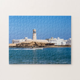 Sur Lighthouse mit Fischerboot - Sur, Oman Puzzle