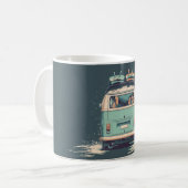 Surf Van Splash – Retro-Strandcamper Kaffeetasse (Vorderseite Links)