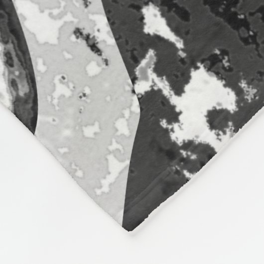 Surface Current – Abstract Flow & Structure Large  Fleecedecke (Ecke)