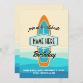 Surfbrett am Strand Geburtstag Einladung (Vorne/Hinten)