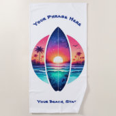 Surfbrett im Sonnenuntergang Strandtuch (Vorderseite)