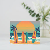 Surfbretter am Strand von Tropical Beach Postkarte (Stehend Vorderseite)