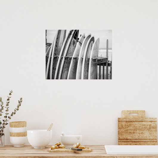Surfbretter auf Beach Rack Coastal Art Poster (Küche)