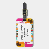 Surfbretter auf dem Promenaden-Sommer-Strand-Thema Gepäckanhänger (Vorderseite vertikal)