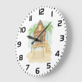 Surfbretter und Palmen aus tropischer Hütte Große Wanduhr (Winkel)