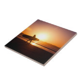 Surfen am Strand bei Sunset Fliese (Seite)