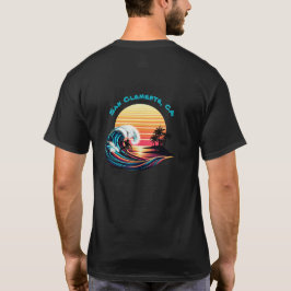 Surfen bei Sonnenuntergang T-Shirt