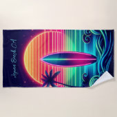 Surfen im Neon Sunset- Strandtuch (Vorderseite)