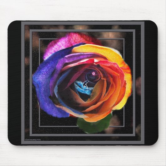 Surfen in der Regenbogen-Rose Mousepad (Vorne)
