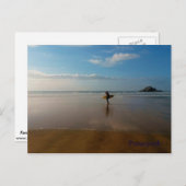 Surfen in Perranporth Beach Cornwall England Postkarte (Vorne/Hinten)