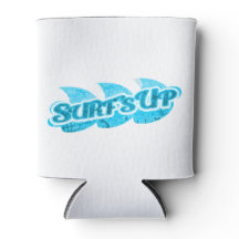 Surfen ist bis zu aqua-blauen Wellen