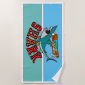 Surfen mit Hai Strandtuch (Vorderseite)