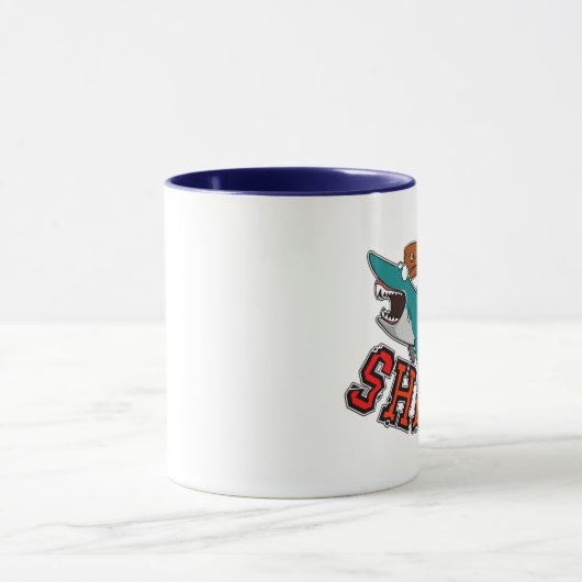 Surfen mit Hai Tasse (Zentrum)