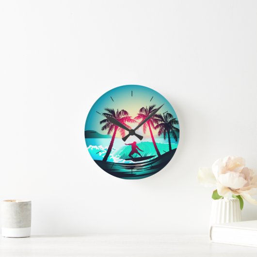 Surfen mit Palmen Runde Wanduhr (Zuhause)