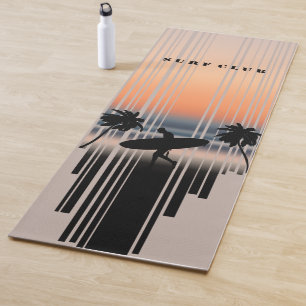 Surfen Sie bei Sonnenuntergang in den Strand Sur Yogamatte