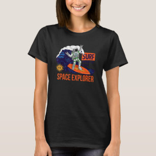 Surfen Sie im World Space Explorer T-Shirt