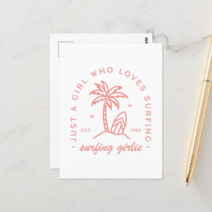 Surfen Sie nur ein Mädchen, das Lieben mit rosa Äs Postkarte