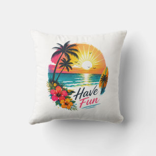 Surfen, Sonne & Palmen – Tropische Sommer-Vibes Kissen