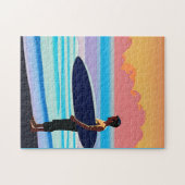 Surfen Stehend am Strand bei Sonnenuntergang Puzzle (Horizontal)