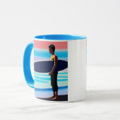 Surfen Stehend am Strand bei Sonnenuntergang Tasse (Vorderseite Links)