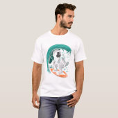 Surfer Astronaut T-Shirt (Vorne ganz)
