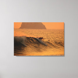 Surfer at sunset in Mexiko Leinwanddruck
