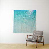 Surfer aus der Luft, klare Ozeane. Wandteppich (Beispiel)