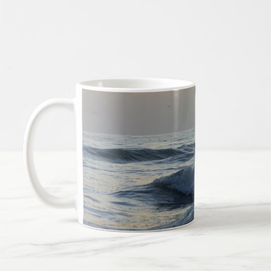 Surfer erwartet Tasse (Links)