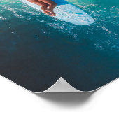Surfer Girl Paddling Fotografie Poster (Ecke)