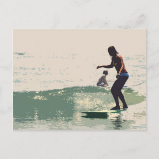 Surfer Girls Rock Postkarte
