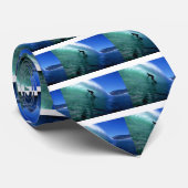 Surfer in der Röhre in grüner Welle Krawatte (Gerollt)