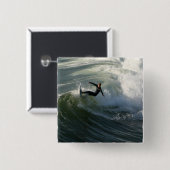Surfer in einem Wetsuit-Button Button (Vorne & Hinten)