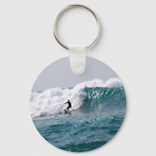 Surfer in Giant Hawaiian Wave Schlüsselanhänger