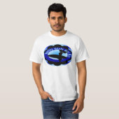 Surfer-Mädchen erhalten naß T-Shirt (Vorne ganz)