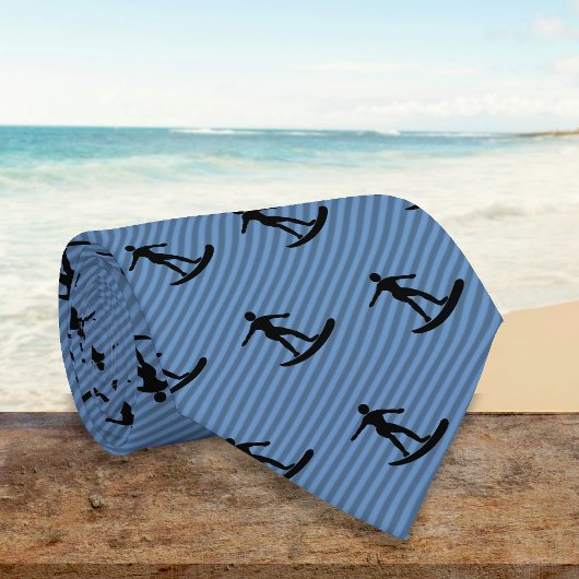 Surfer-Motiv - Typ auf Surfbrett auf dem Blau Krawatte