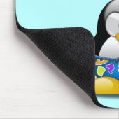 Surfer-Pinguin mit Eiscreme Mousepad (Ecke)