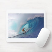 Surfer surfen eine riesige Welle. Mousepad (Mit Mouse)